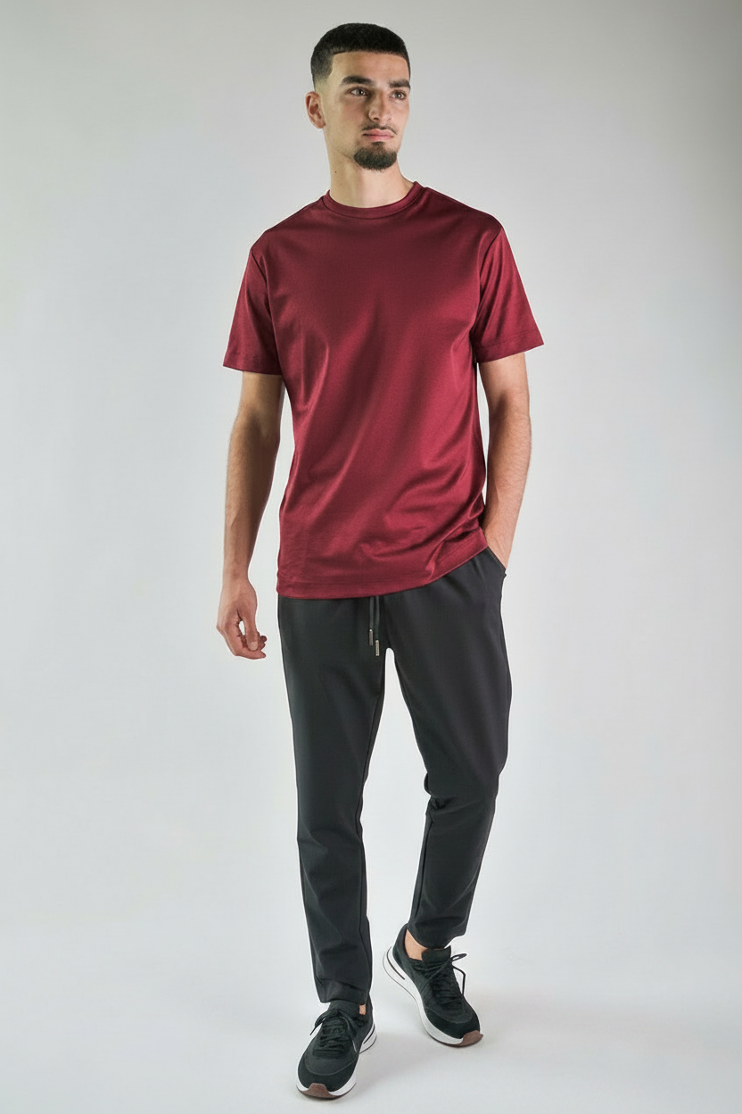 Bordeauxrood t-shirt zonder watermark