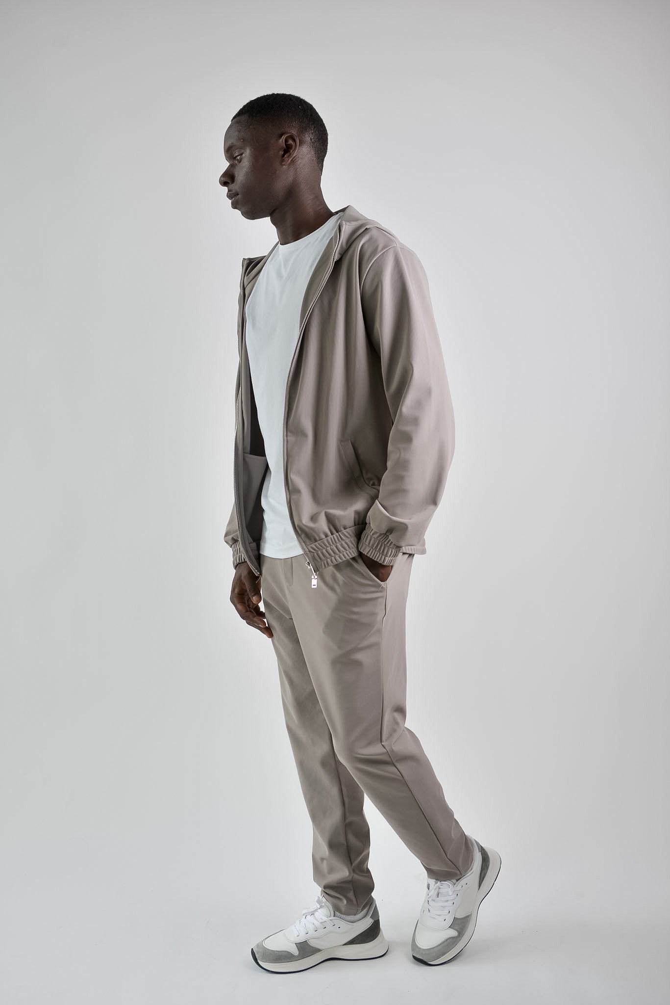 Tech Vest Clay Taupe®